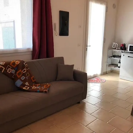 Casa Dalia & Casa Nina بيت للعطل *